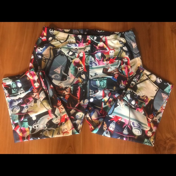New‼️Nightmare Before Christmas Leggings - Picture 4 of 7